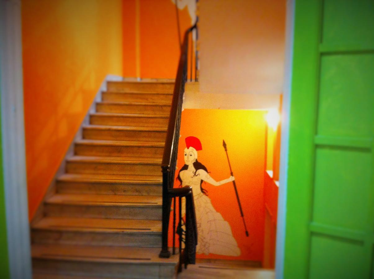 Zeus Hostel Athen Eksteriør billede